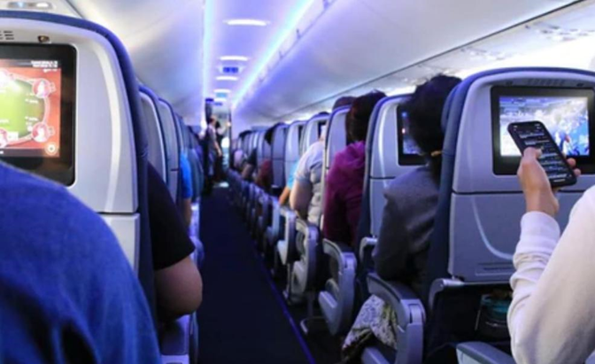 Tips for Using Portable Chargers During Flights